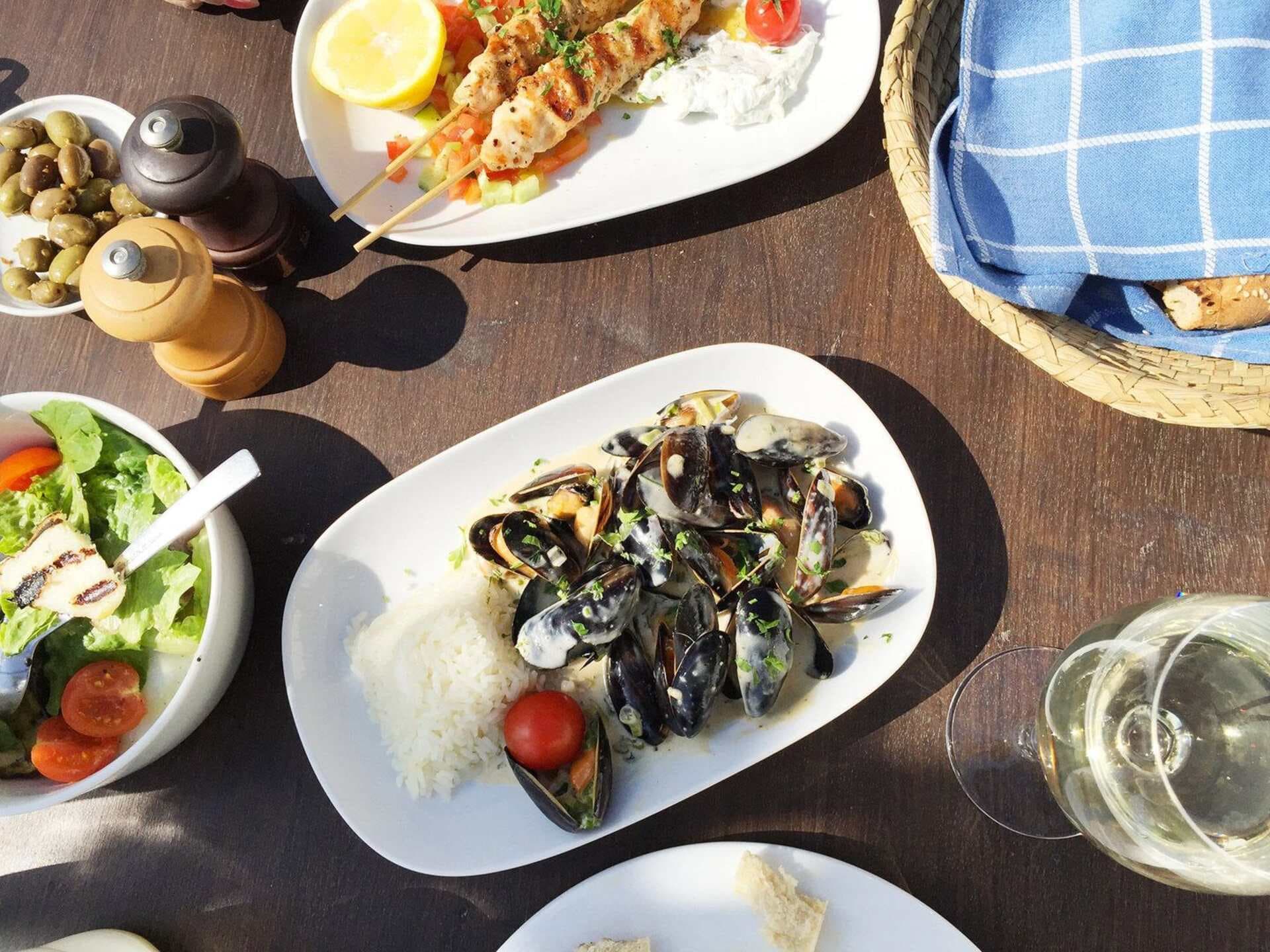 Ouzeri Sea Front Taverna