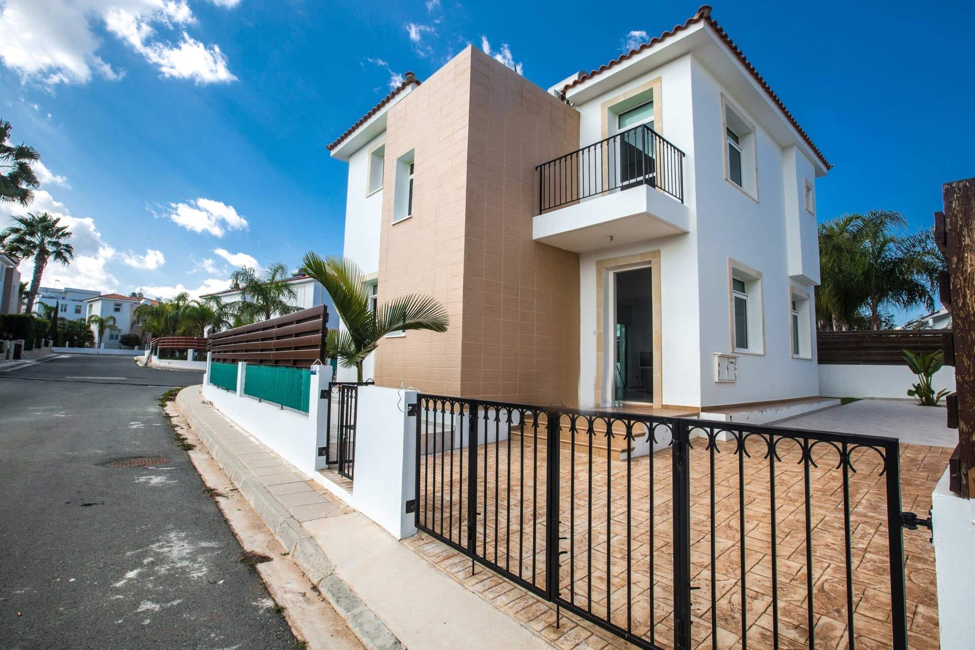 Villa Ace - 3 bedroom villa in Cape Greco, Famagusta, Cyprus - photo 4