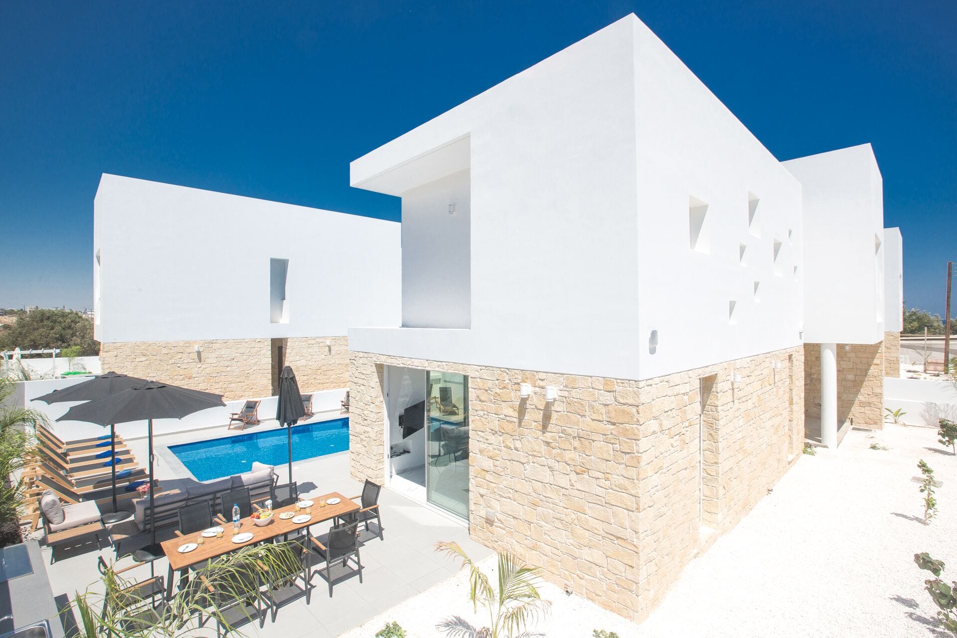 Villa Alfie - 4 bedroom villa in Pernera, Famagusta, Cyprus - photo 1