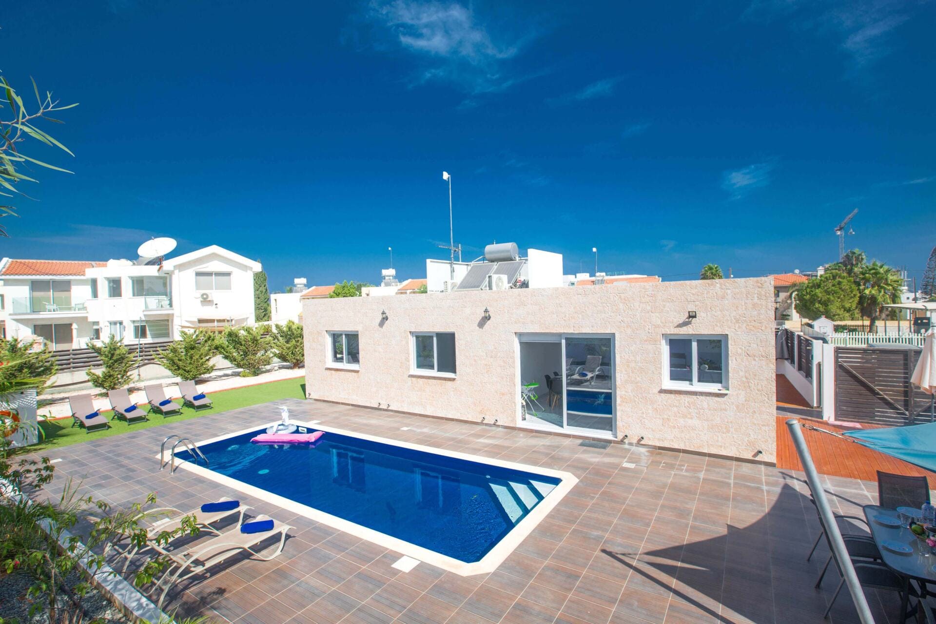Villa Blanco - 3 bedroom villa in Fig Tree Bay, Famagusta, Cyprus - photo 1