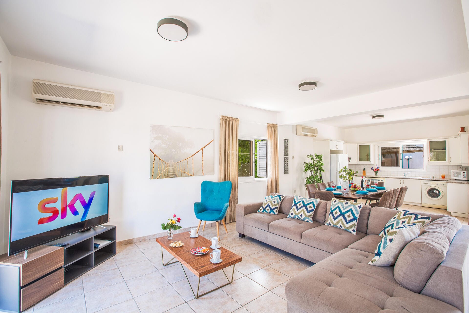 Villa Dora - 4 bedroom villa in Fig Tree Bay, Famagusta, Cyprus - photo 16