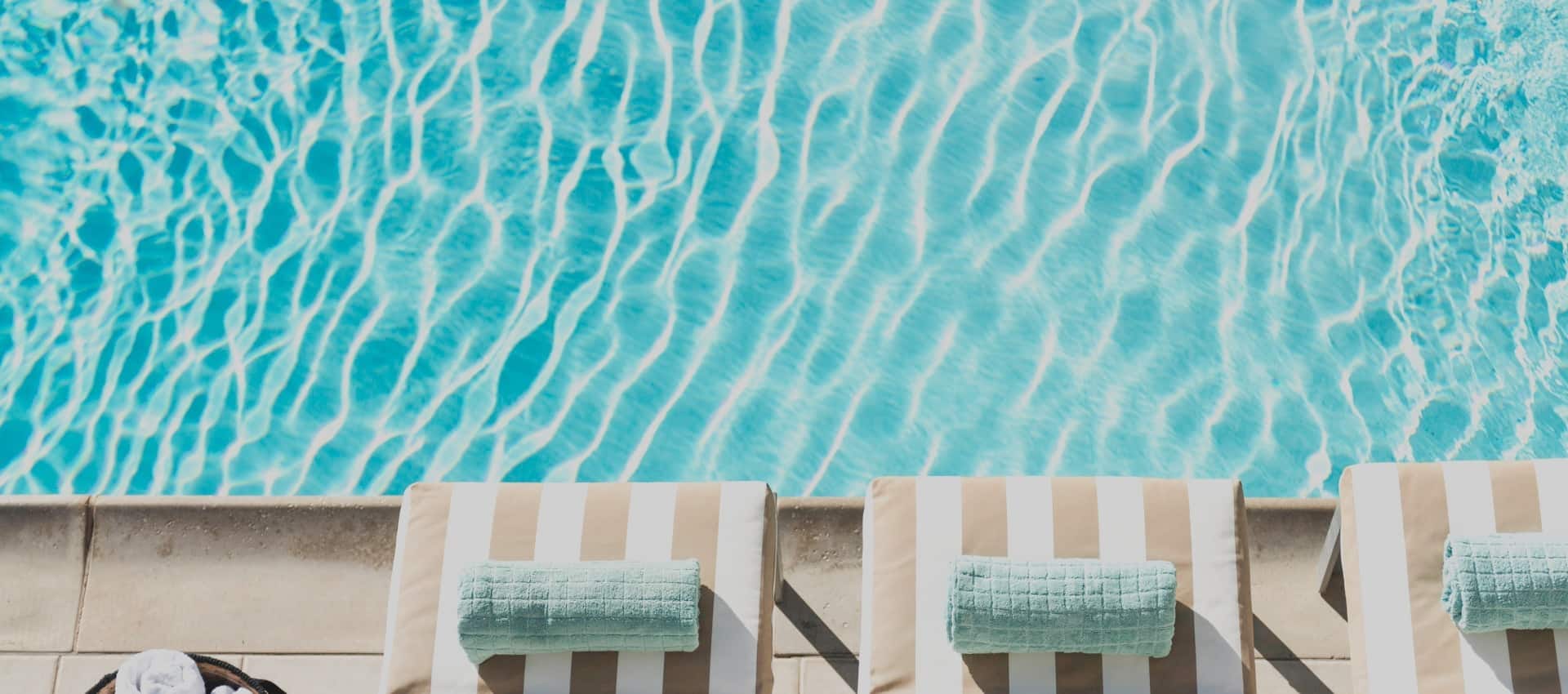 Heated Pools & Hot Tubs