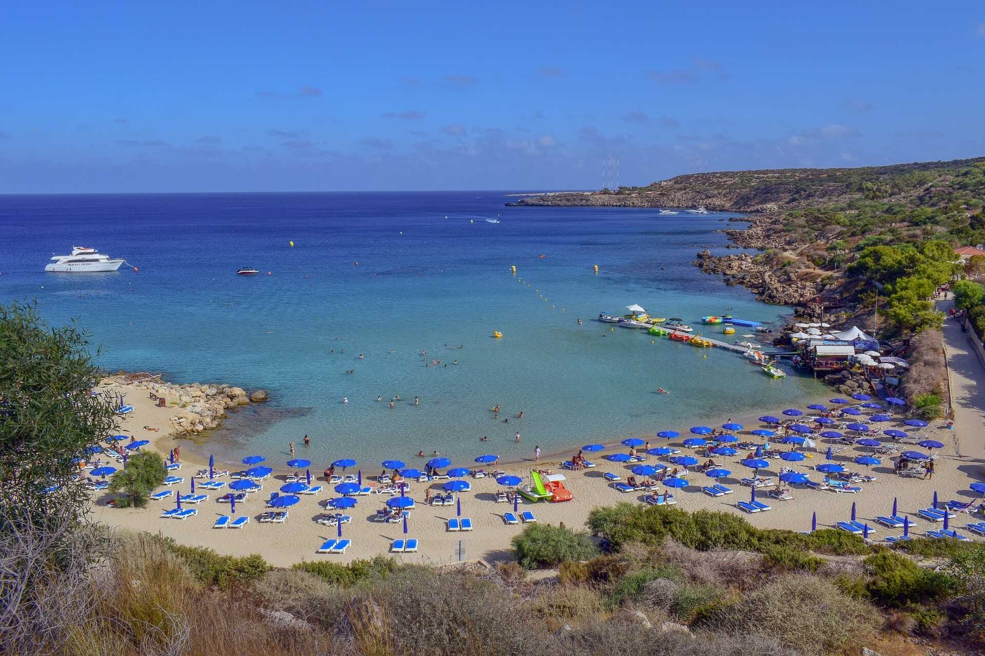 Konnos Bay