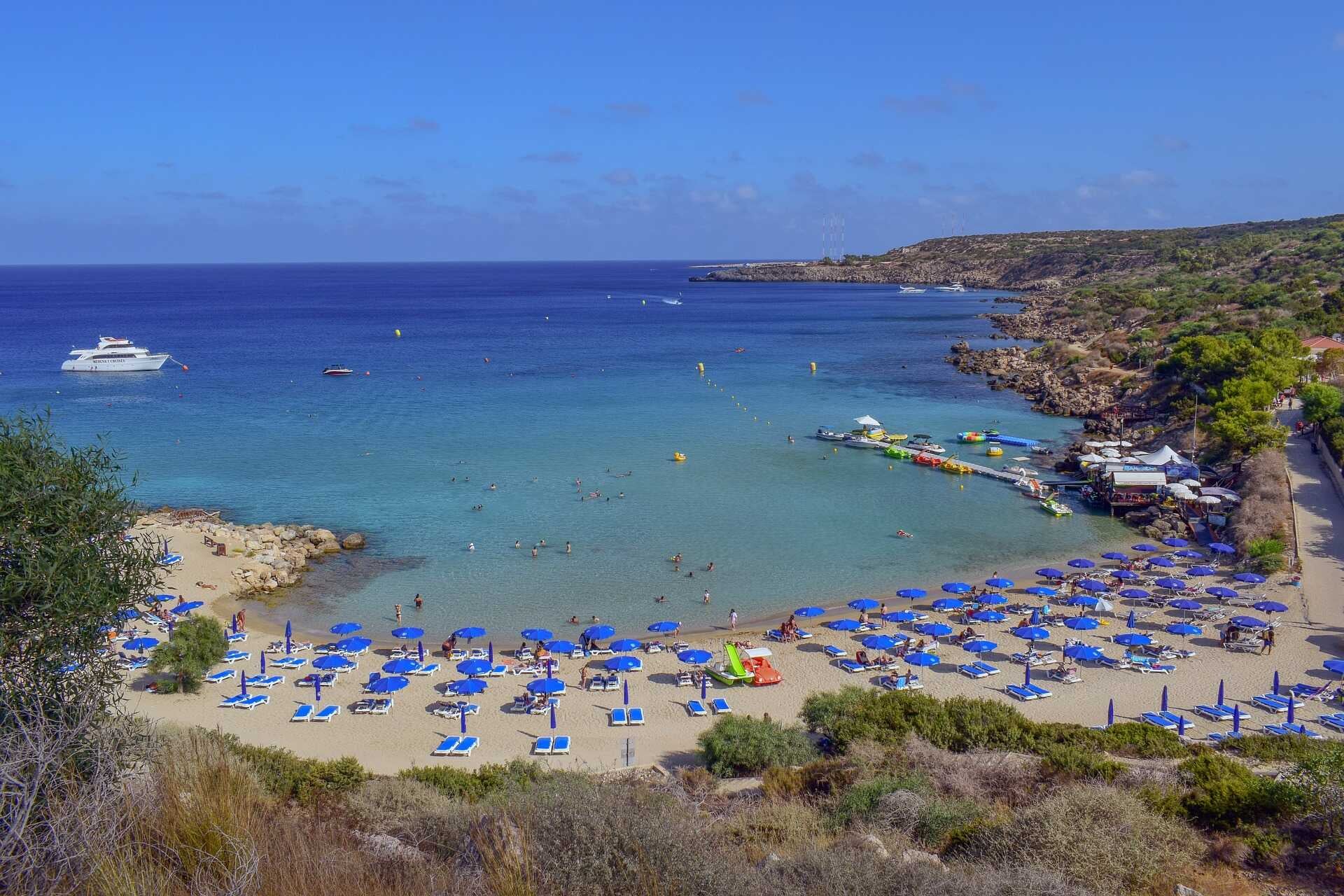Konnos Bay