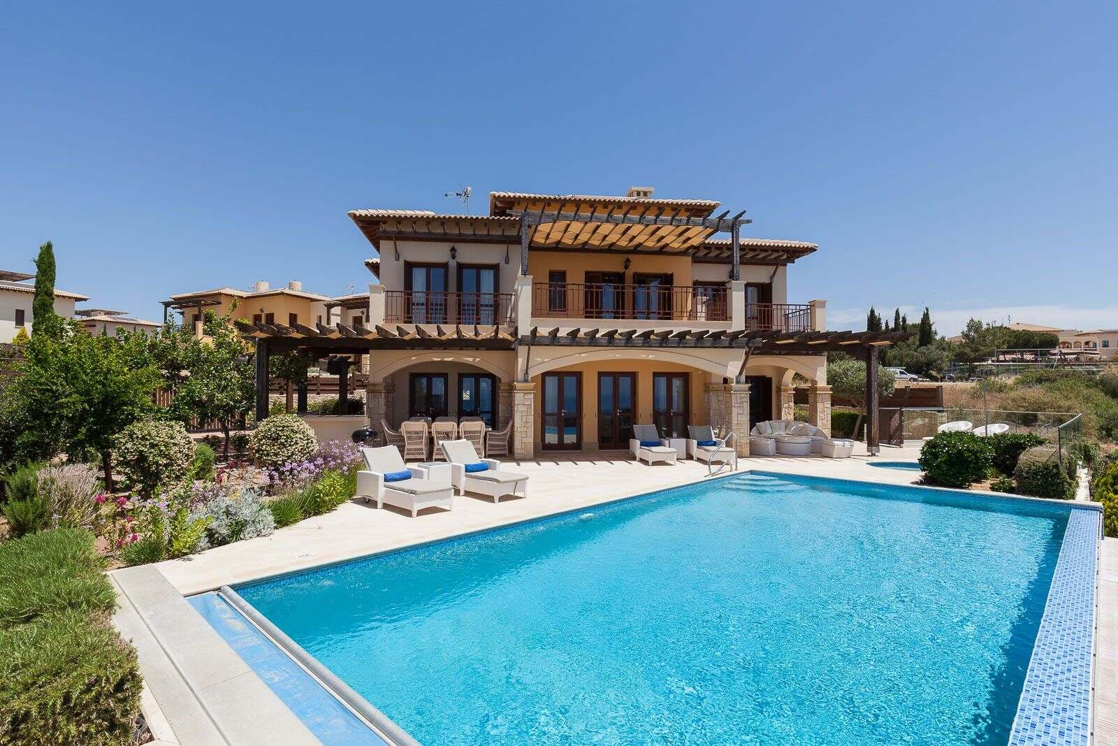 Villa Aether - 4 bedroom villa in Aphrodite Hills, Paphos, Cyprus - photo 1