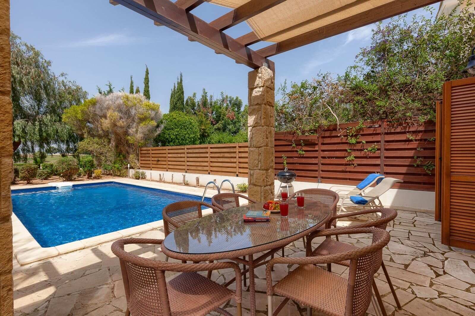 Villa Crystalline - 3 bedroom villa in Aphrodite Hills, Paphos, Cyprus - photo 4