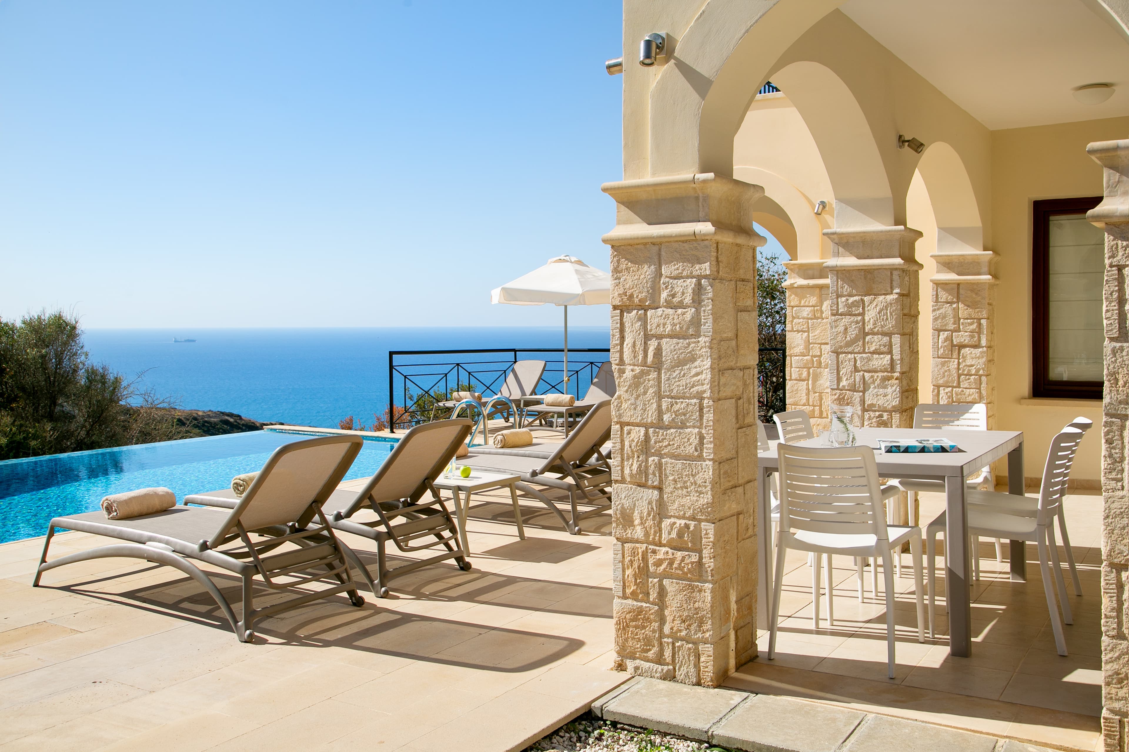 Villa Deco - 3 bedroom villa in Aphrodite Hills, Paphos, Cyprus - photo 3