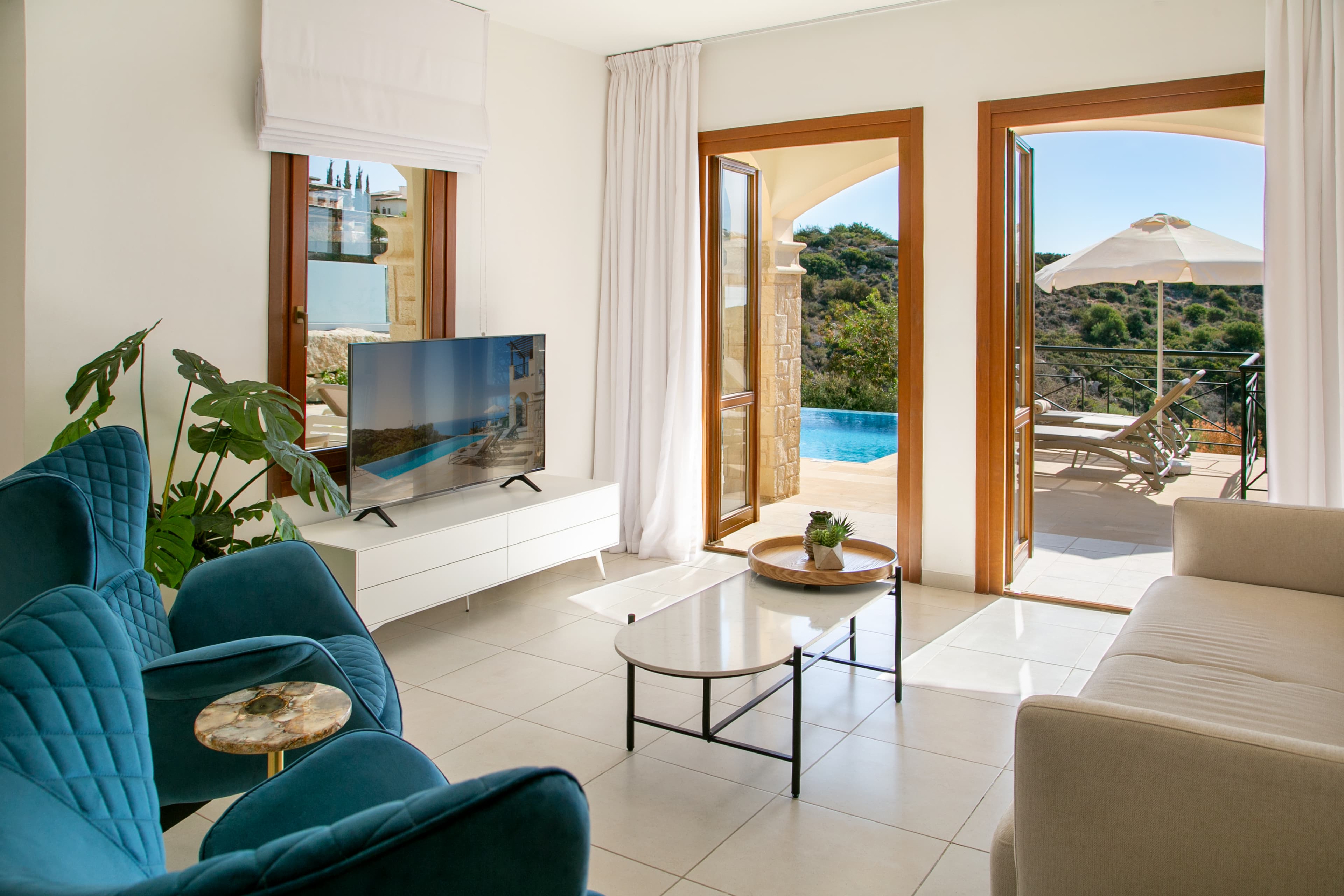Villa Deco - 3 bedroom villa in Aphrodite Hills, Paphos, Cyprus - photo 5