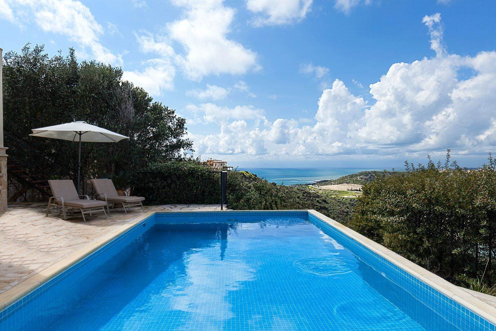 Villa Elegance - 3 bedroom villa in Aphrodite Hills, Paphos, Cyprus - photo 2