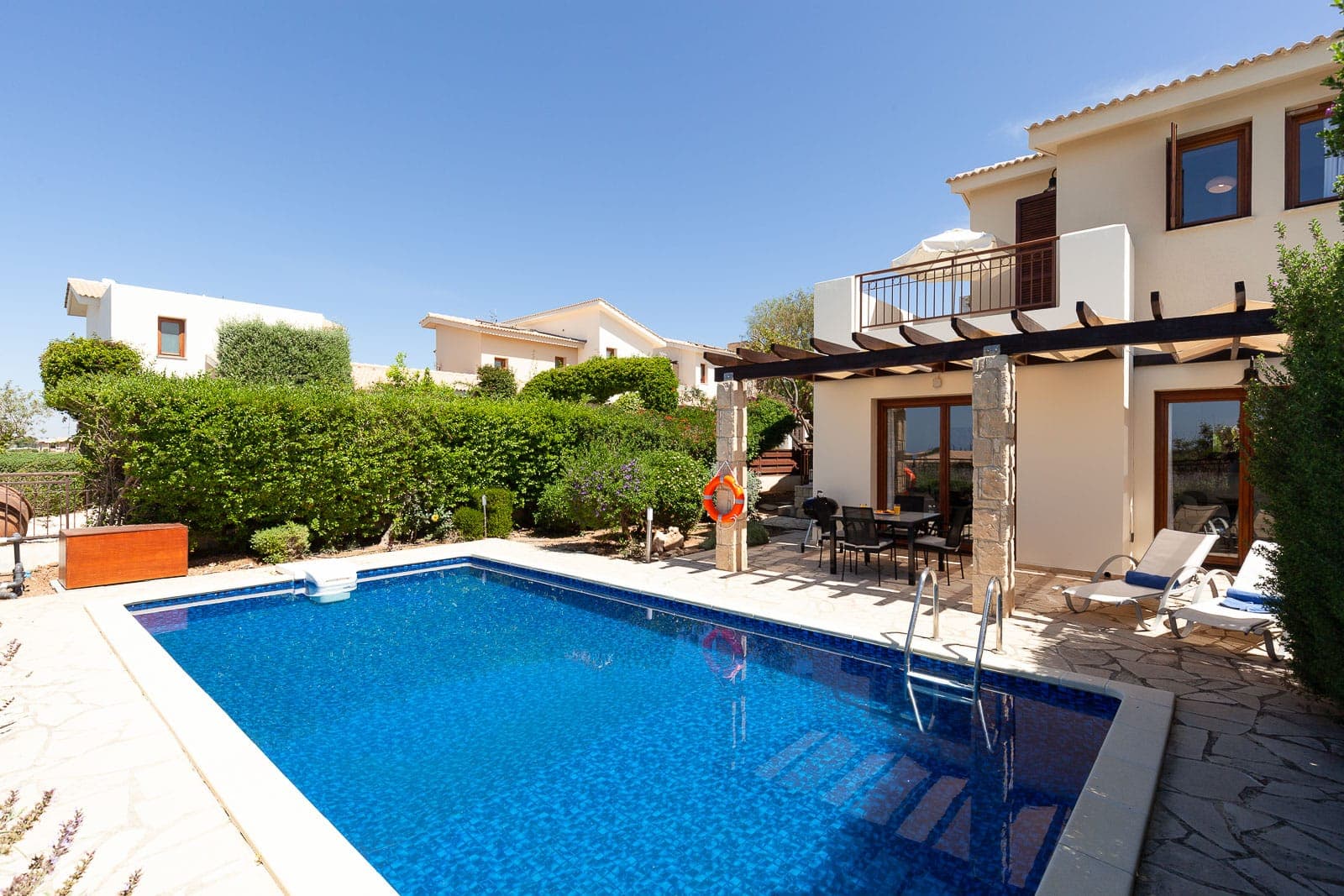 Villa Glimmer - 2 bedroom villa in Aphrodite Hills, Paphos, Cyprus - photo 2