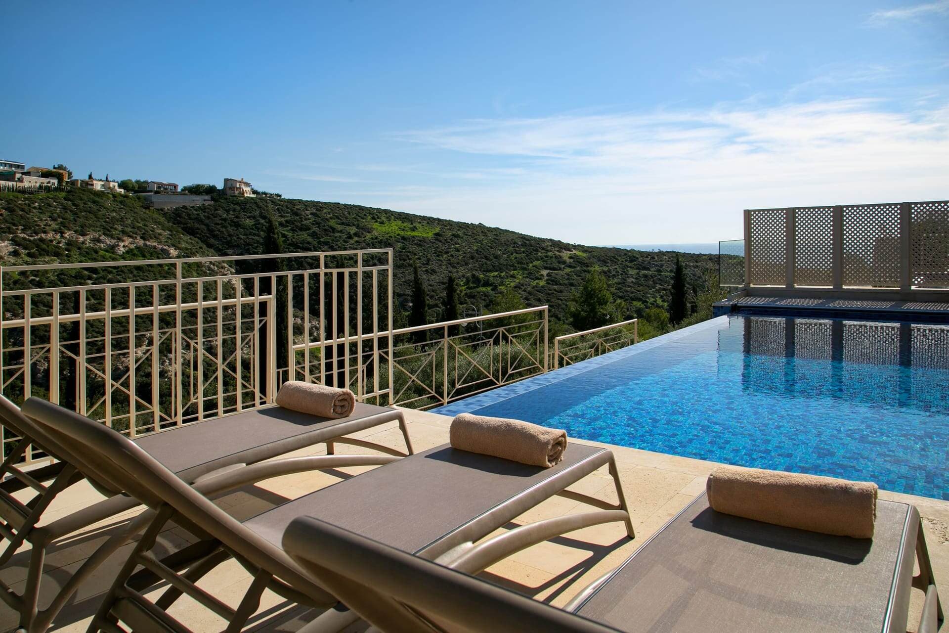 Villa Illume - 3 bedroom villa in Aphrodite Hills, Paphos, Cyprus - photo 5