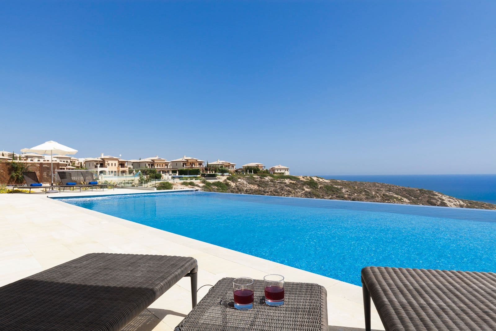 Villa Isadora - 5 bedroom villa in Aphrodite Hills, Paphos, Cyprus - photo 4