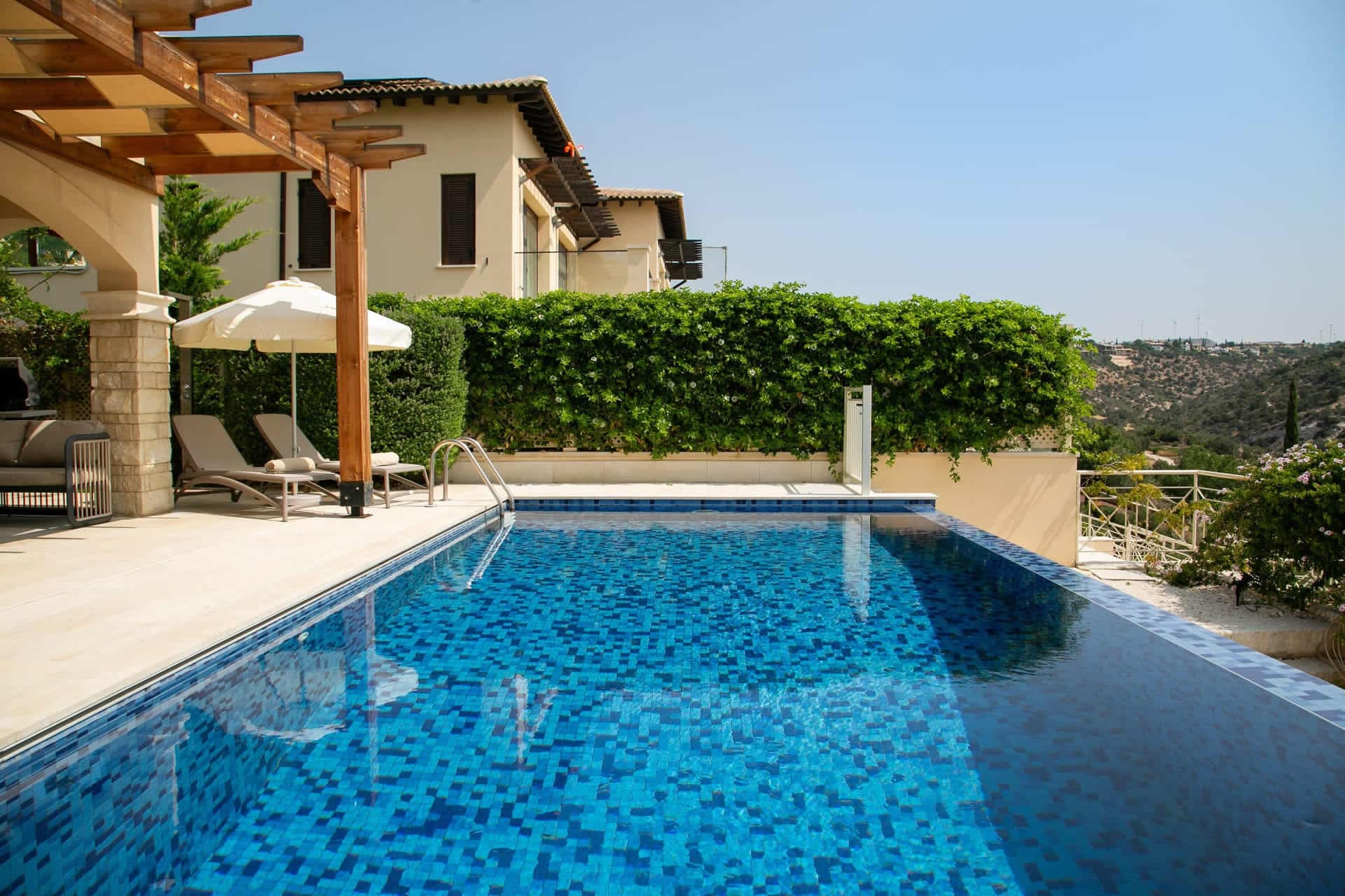 Villa Paralia - 2 bedroom villa in Aphrodite Hills, Paphos, Cyprus - photo 4