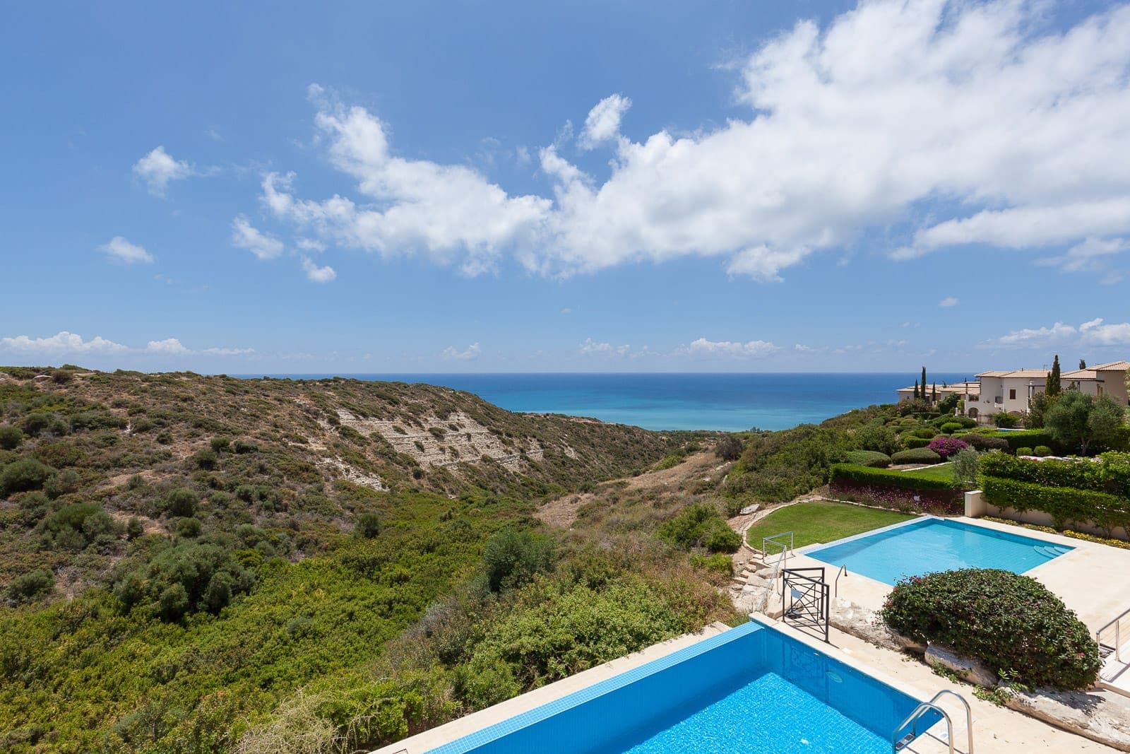 Villa Pavilion - 2 bedroom villa in Aphrodite Hills, Paphos, Cyprus - photo 3