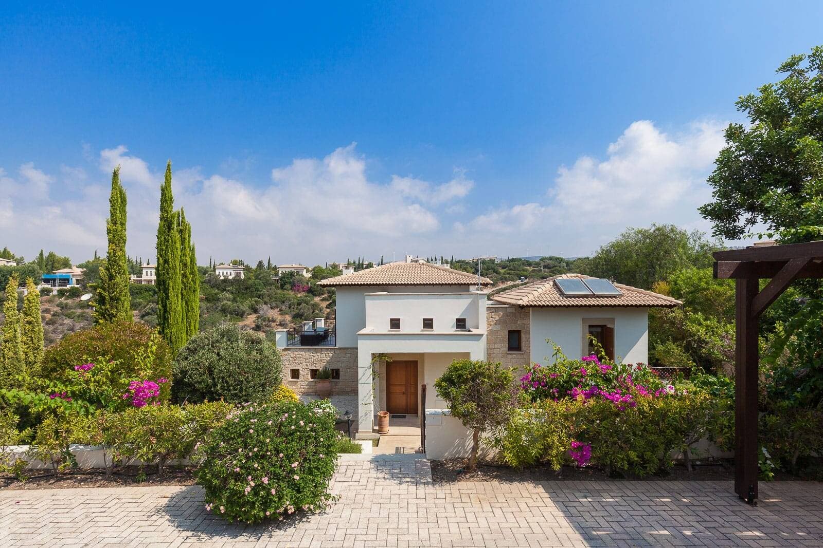 Villa Ravena - 3 bedroom villa in Aphrodite Hills, Paphos, Cyprus - photo 3