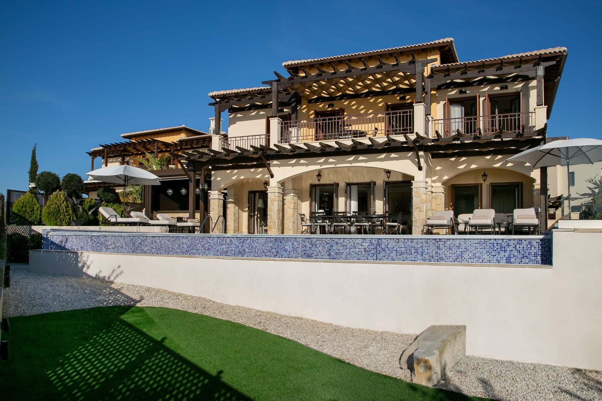 Villa Sundown - 4 bedroom villa in Aphrodite Hills, Paphos, Cyprus - photo 3