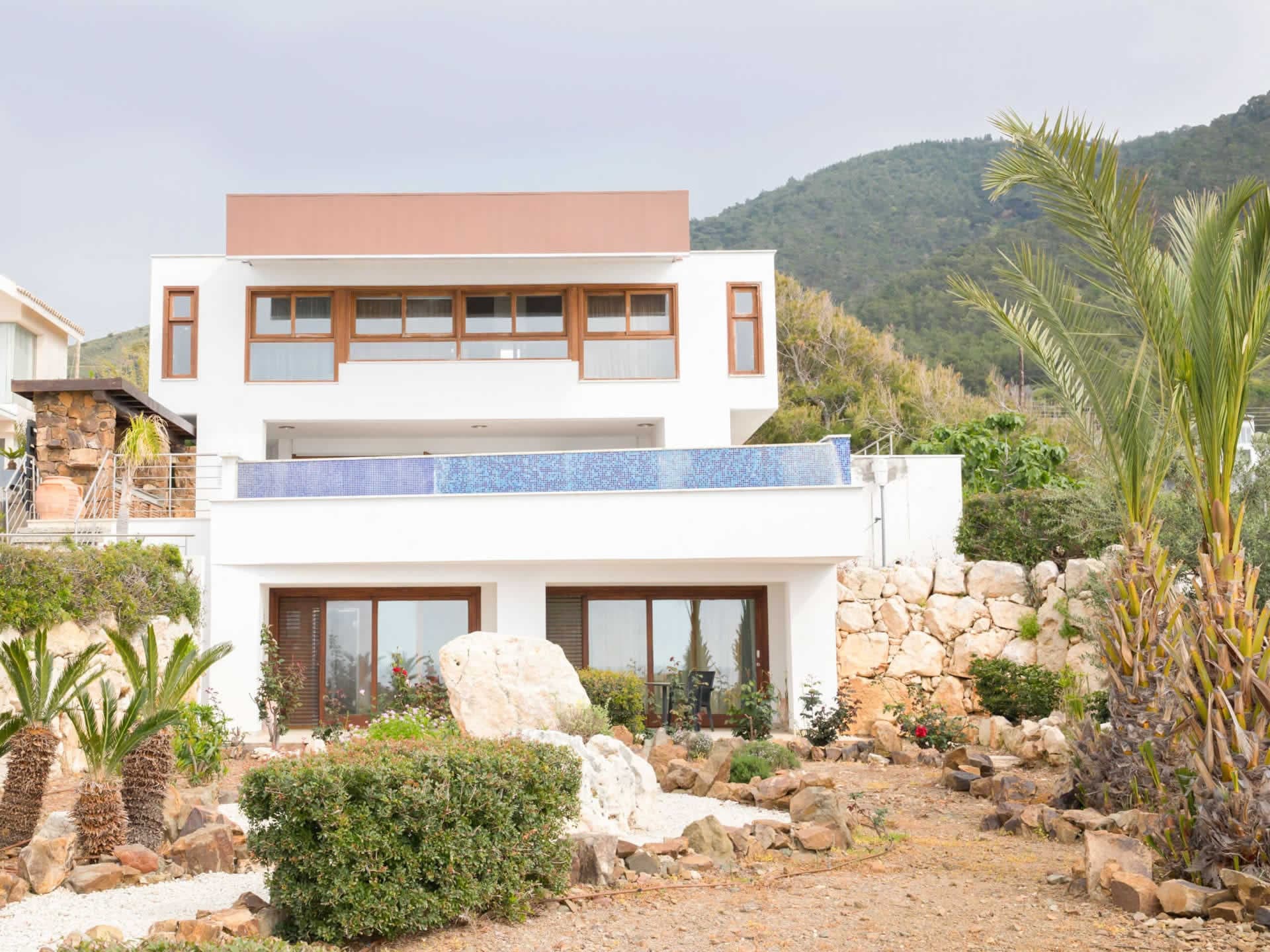 Thalassa 2