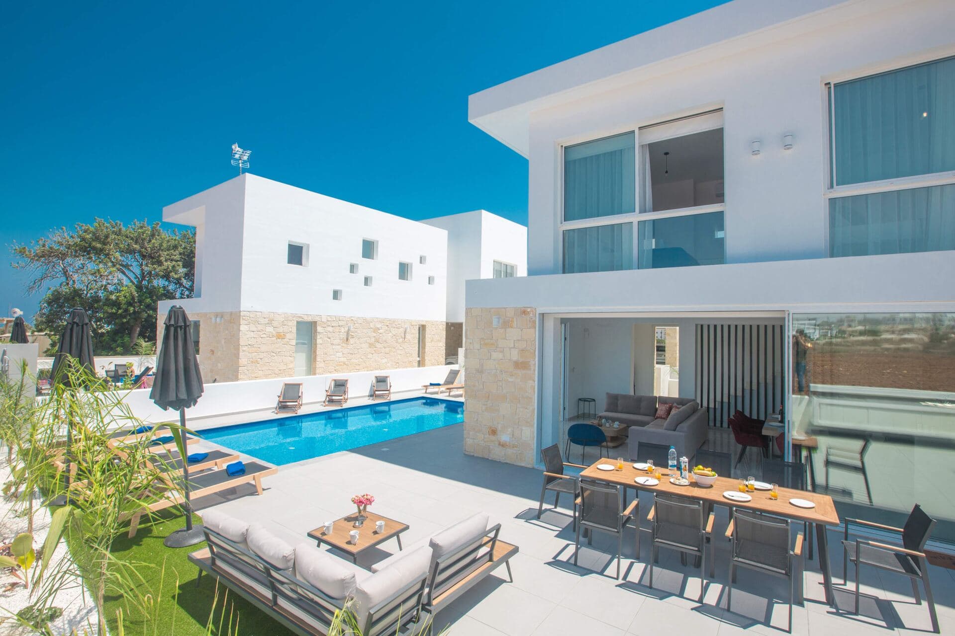 Villa Tropical - 4 bedroom villa in Fig Tree Bay, Famagusta, Cyprus - photo 5