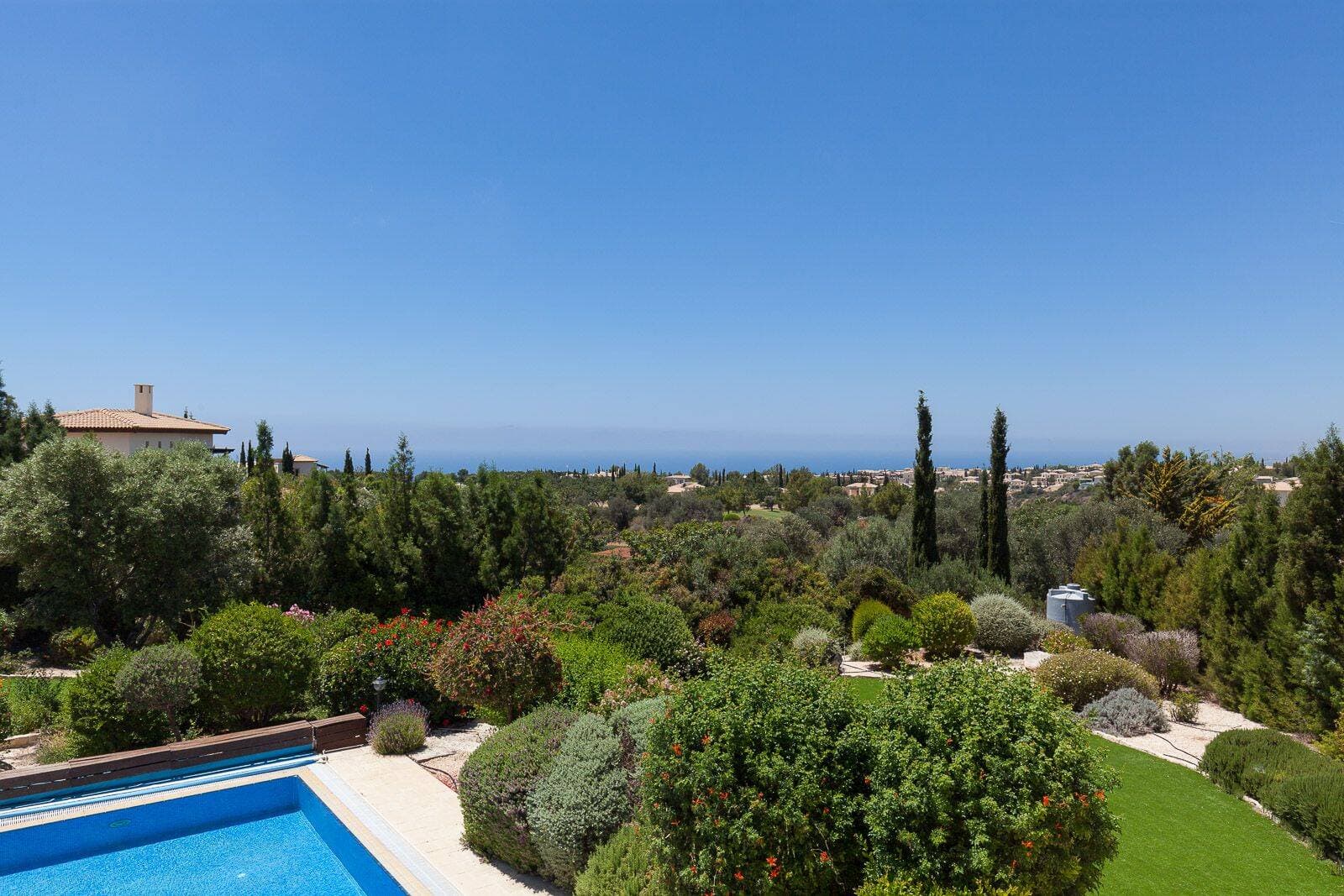 Villa Virtue - 5 bedroom villa in Aphrodite Hills, Paphos, Cyprus - photo 5